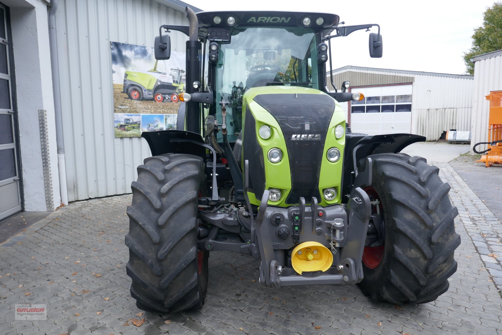 Traktor typu CLAAS Arion 650 CIS, Gebrauchtmaschine v Dorfen (Obrázek 2)