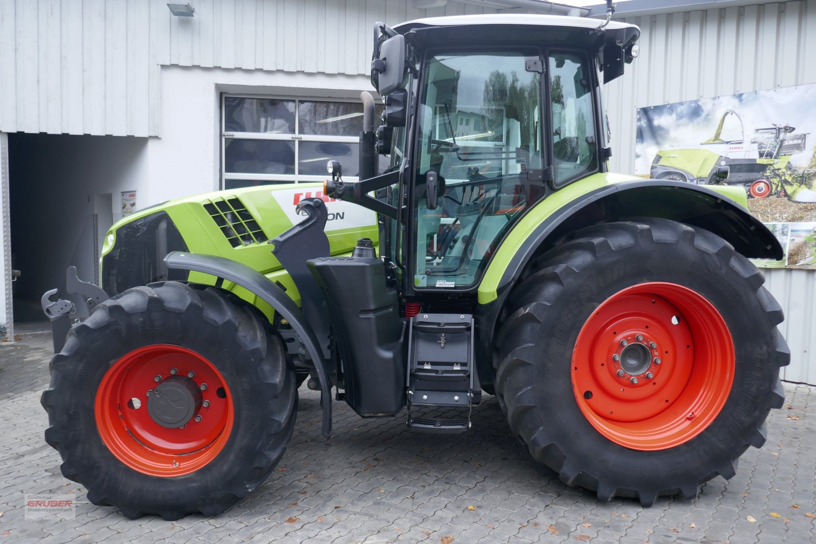 Traktor Türe ait CLAAS Arion 650 CIS, Gebrauchtmaschine içinde Dorfen (resim 7)