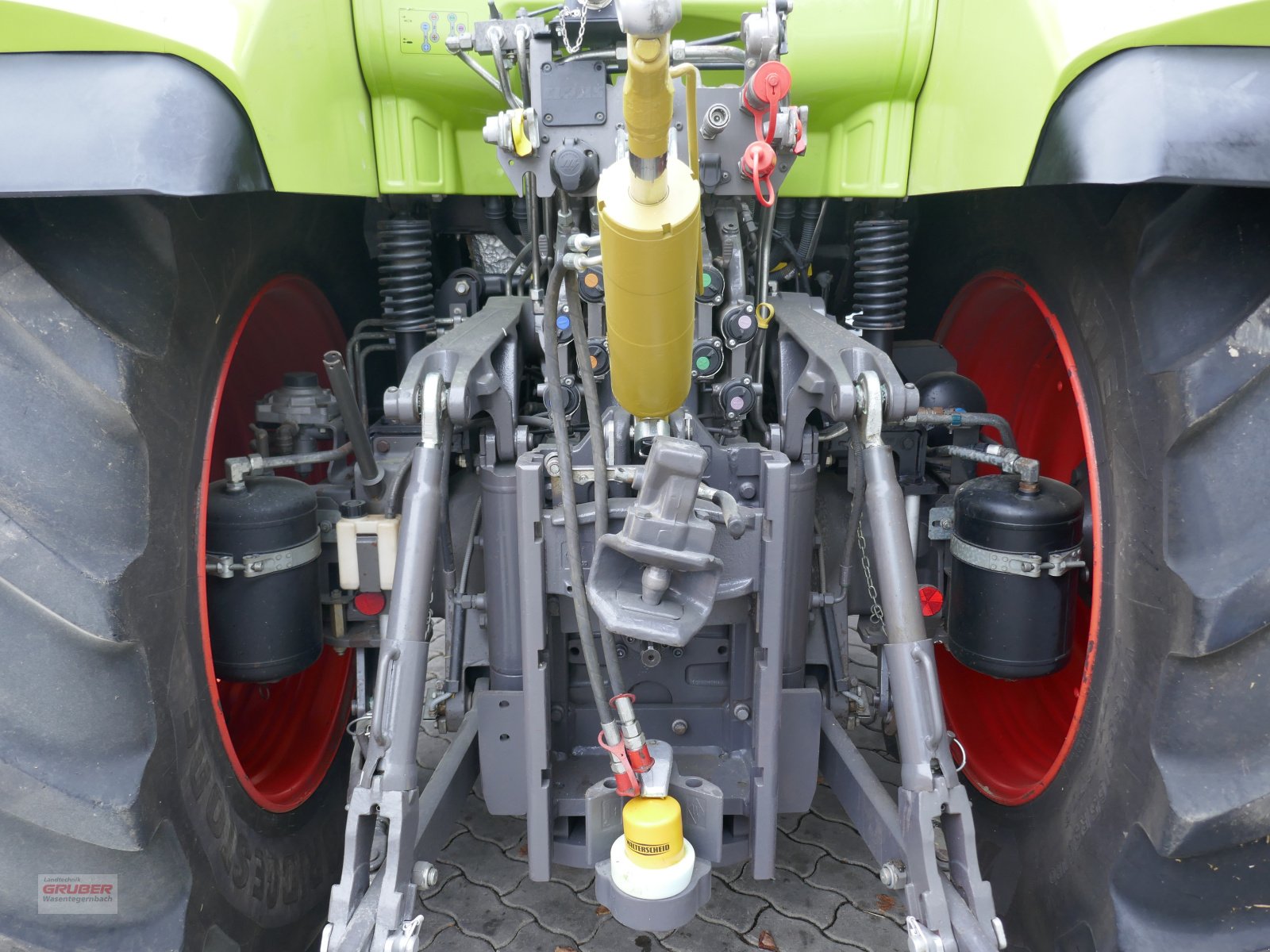 Traktor tip CLAAS Arion 650 CIS, Gebrauchtmaschine in Dorfen (Poză 5)