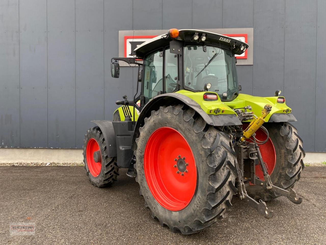 Traktor des Typs CLAAS Arion 650 Cmatic, Gebrauchtmaschine in Tuntenhausen (Bild 8)