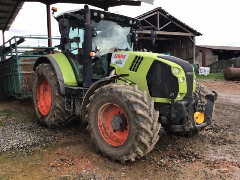 Traktor tip CLAAS ARION 650 CMATIC, Gebrauchtmaschine in Charnay-lès-macon (Poză 2)