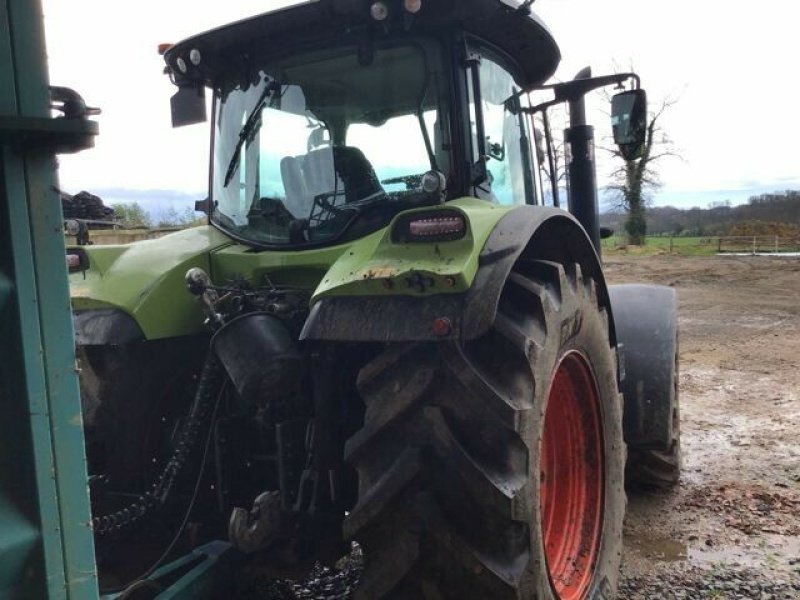 Traktor del tipo CLAAS ARION 650 CMATIC, Gebrauchtmaschine en Charnay-lès-macon (Imagen 3)