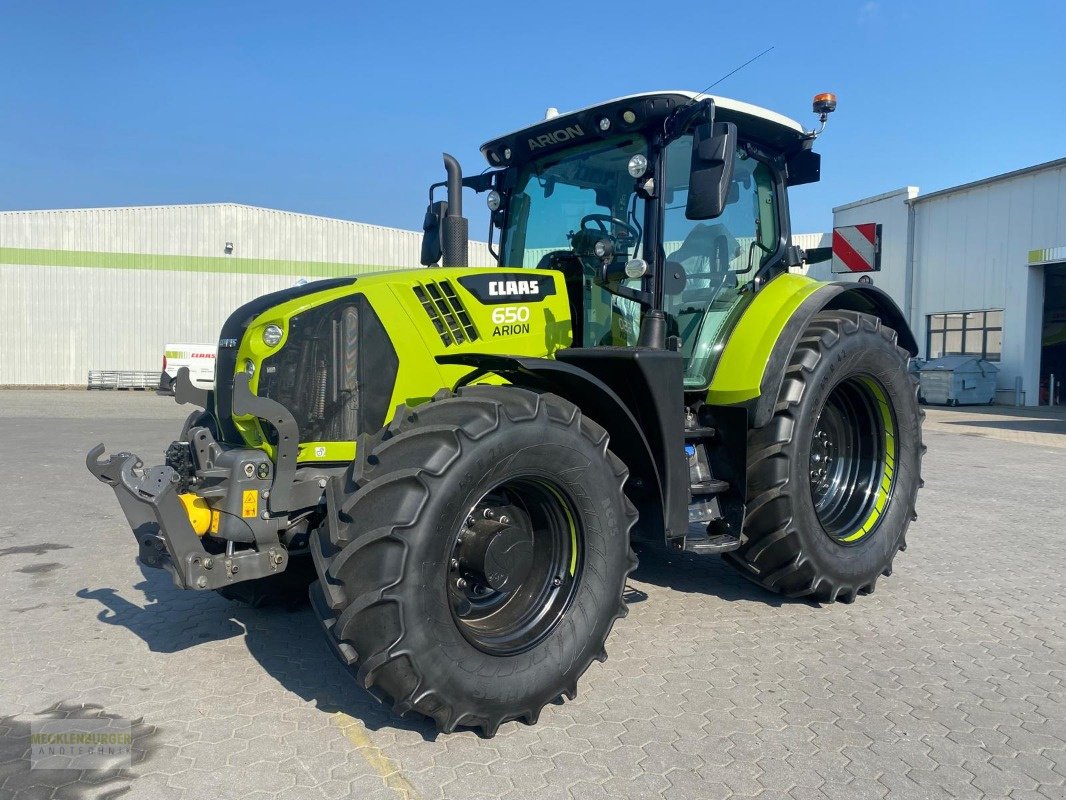 Traktor des Typs CLAAS Arion 650 CMATIC, Gebrauchtmaschine in Mühlengeez (Bild 1)