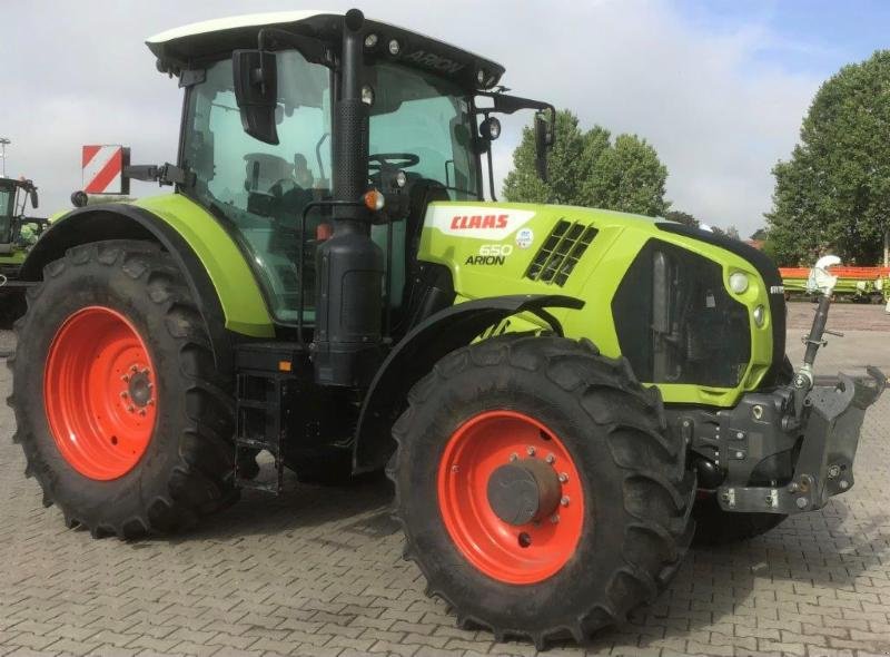 Traktor του τύπου CLAAS ARION 650 HEXA Stage V, Gebrauchtmaschine σε Landsberg (Φωτογραφία 3)