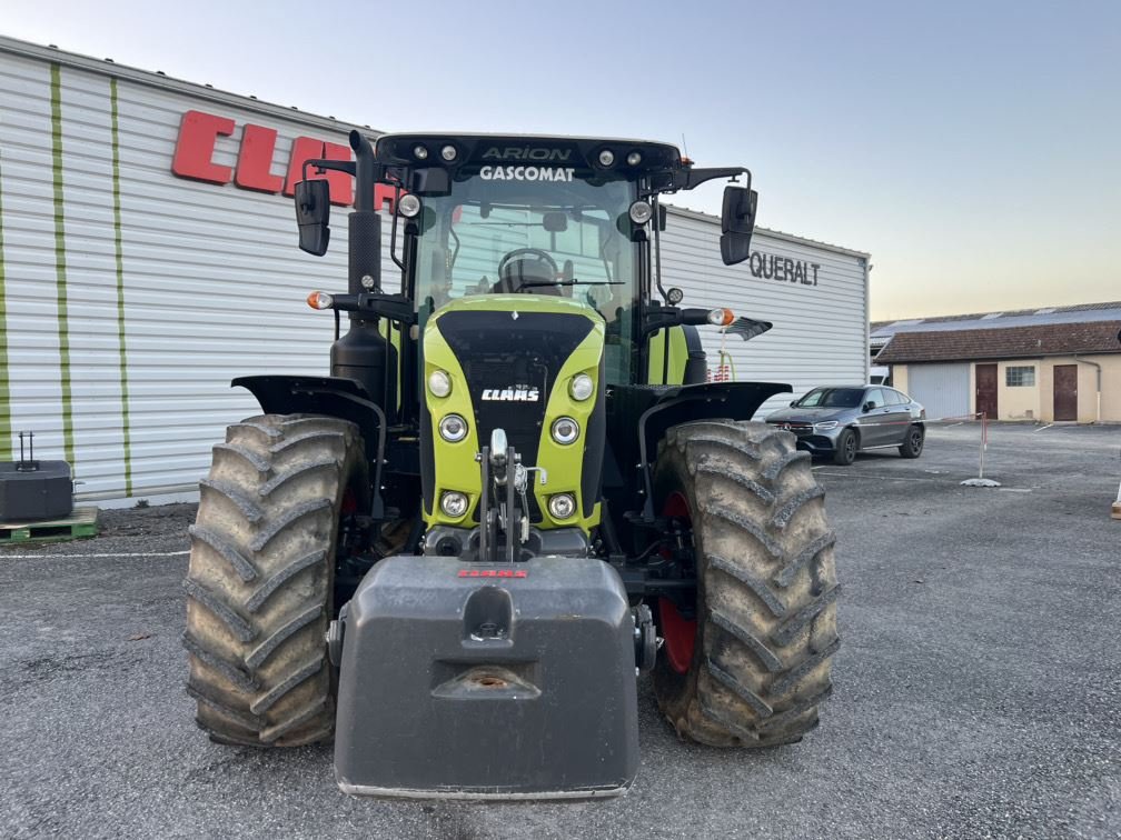 Traktor типа CLAAS ARION 650 HEXA TIER 5, Gebrauchtmaschine в Aubiet (Фотография 2)