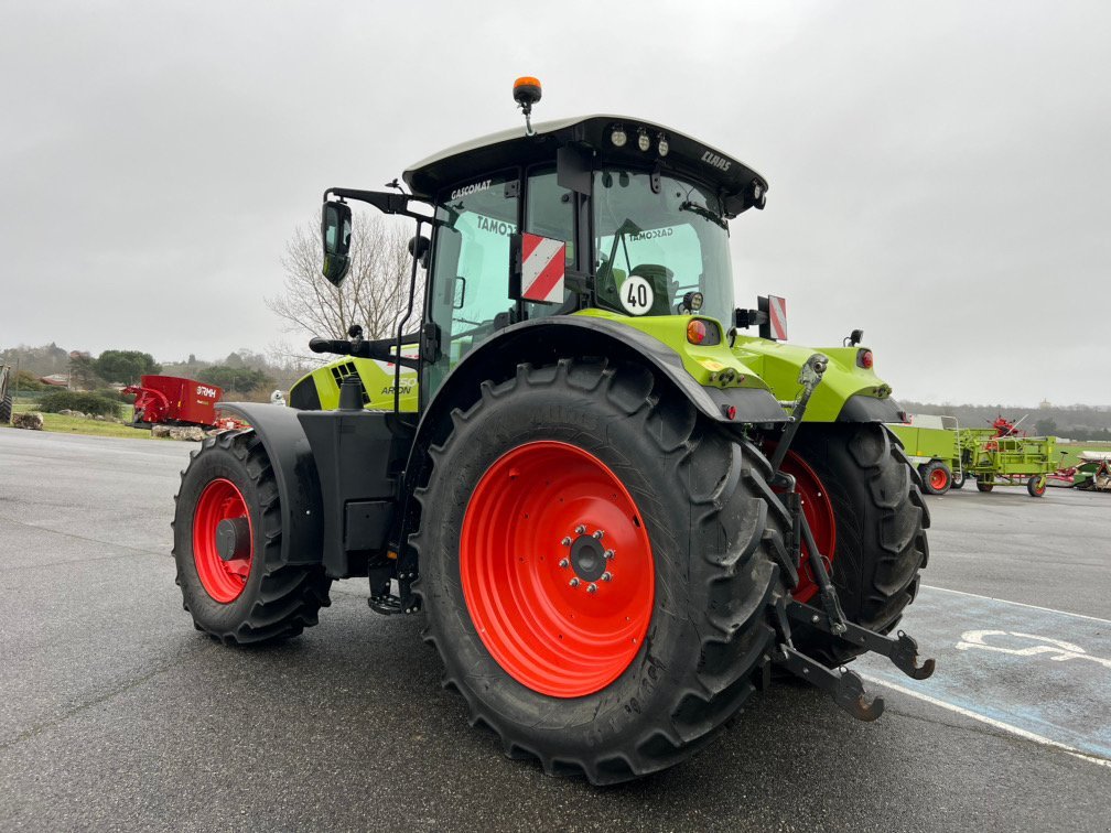 Traktor del tipo CLAAS ARION 650 HEXA TIER V, Gebrauchtmaschine en SAINT GAUDENS (Imagen 5)