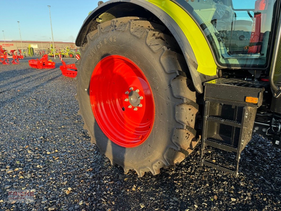 Traktor van het type CLAAS Arion 650 HEXASHIFT CIS, Gebrauchtmaschine in Harsefeld (Foto 10)