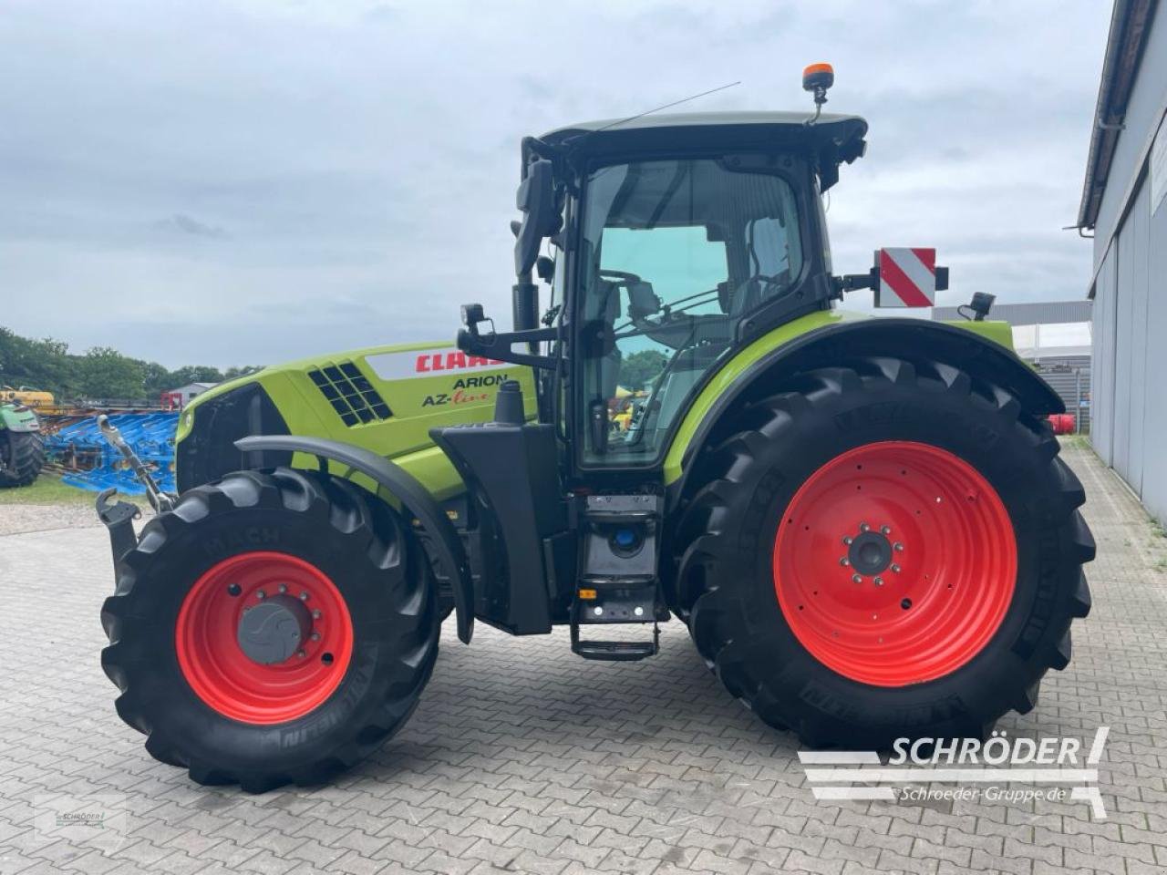 Traktor des Typs CLAAS ARION 650 + RTK, Gebrauchtmaschine in Wildeshausen (Bild 4)