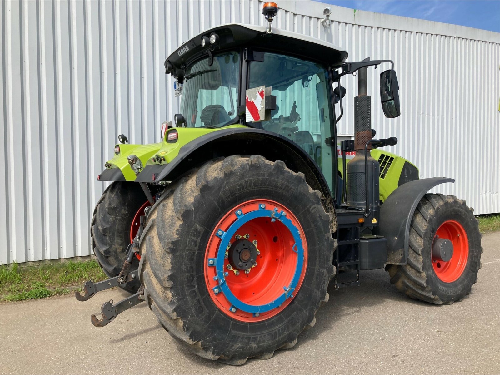 Traktor van het type CLAAS ARION 650 S5 CEBIS, Gebrauchtmaschine in CHEMINOT (Foto 4)