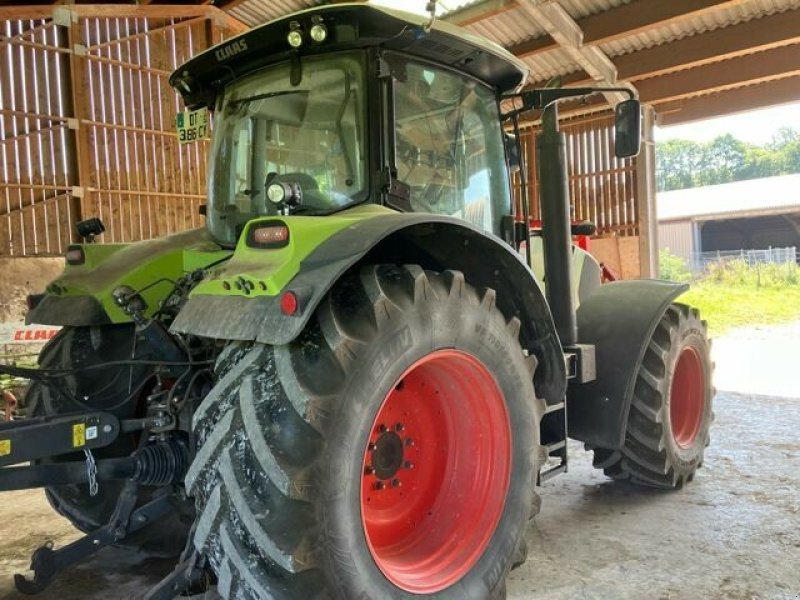 Traktor del tipo CLAAS ARION 650  STAGE III B CEBIS, Gebrauchtmaschine en Hauteroche (Imagen 3)