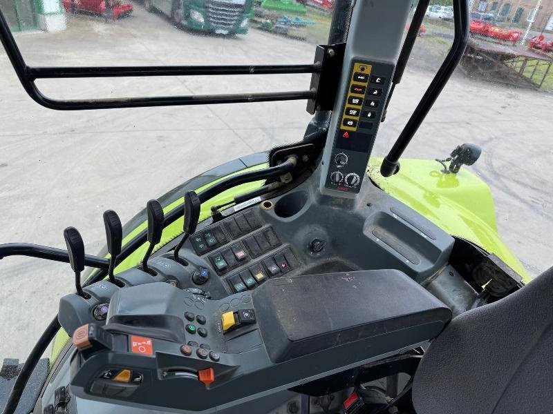 Traktor tipa CLAAS ARION 650, Gebrauchtmaschine u Richebourg (Slika 10)