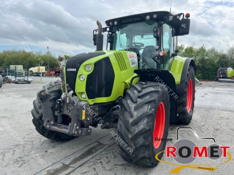 Traktor του τύπου CLAAS ARION 650, Gebrauchtmaschine σε Gennes sur glaize (Φωτογραφία 1)