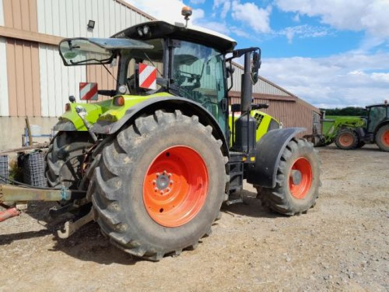 Traktor del tipo CLAAS ARION 650, Gebrauchtmaschine In DUN SUR MEUSE (Immagine 10)