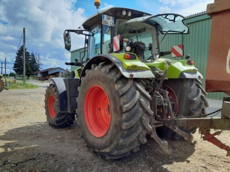 Traktor typu CLAAS ARION 650, Gebrauchtmaschine w Sainte Menehould (Zdjęcie 8)