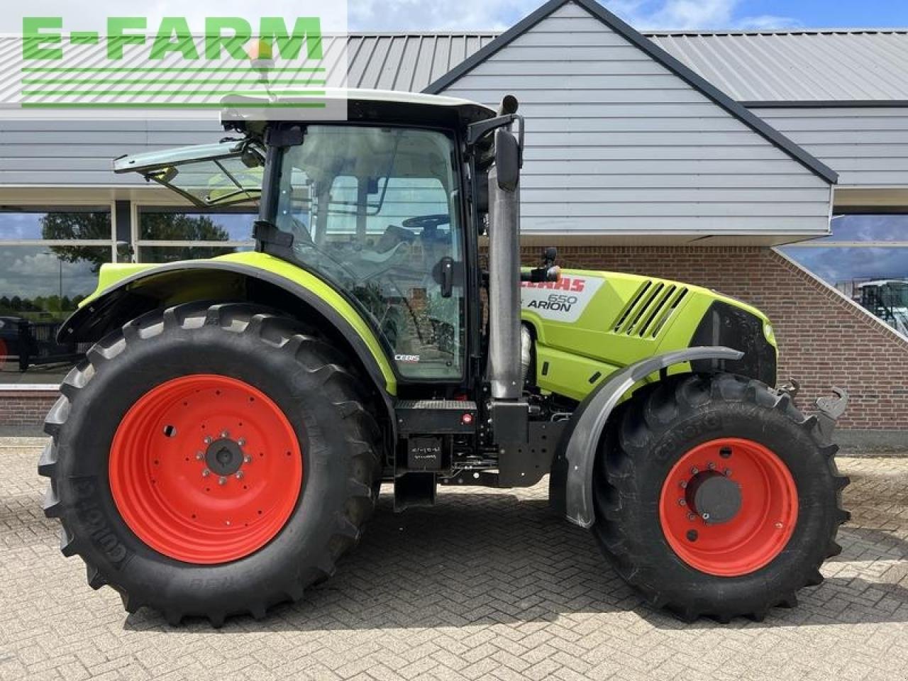 Traktor van het type CLAAS arion 650, Gebrauchtmaschine in ag BROEKLAND (Foto 9)