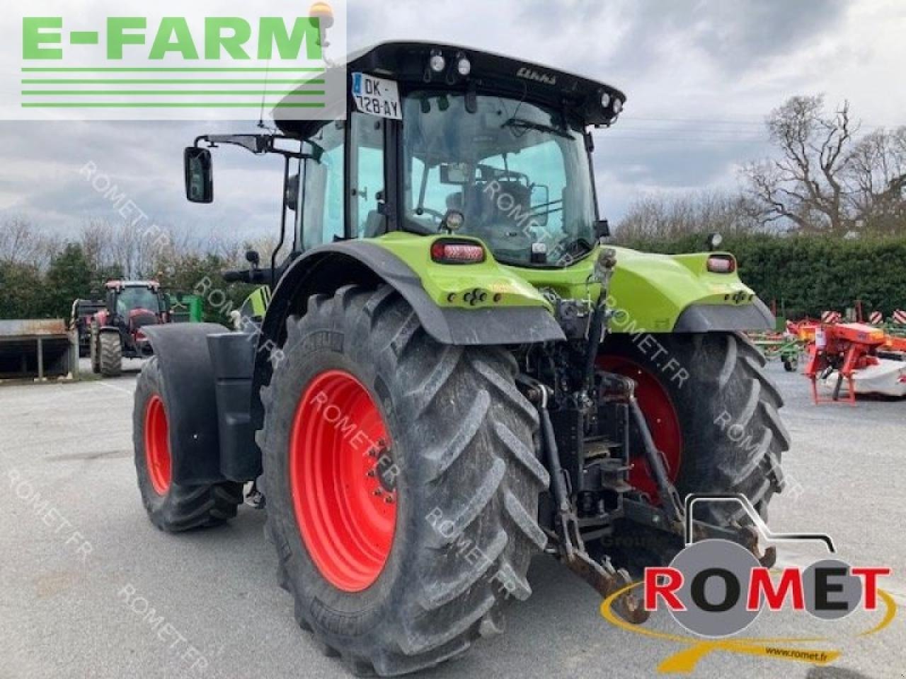 Traktor del tipo CLAAS arion 650, Gebrauchtmaschine en GENNES-SUR-GLAIZE (Imagen 5)