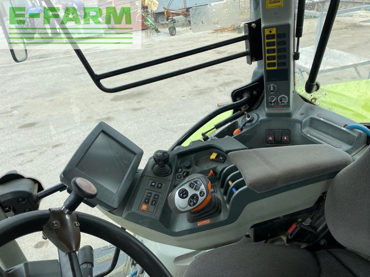 Traktor typu CLAAS Arion 650, Gebrauchtmaschine w Hamburg (Zdjęcie 7)