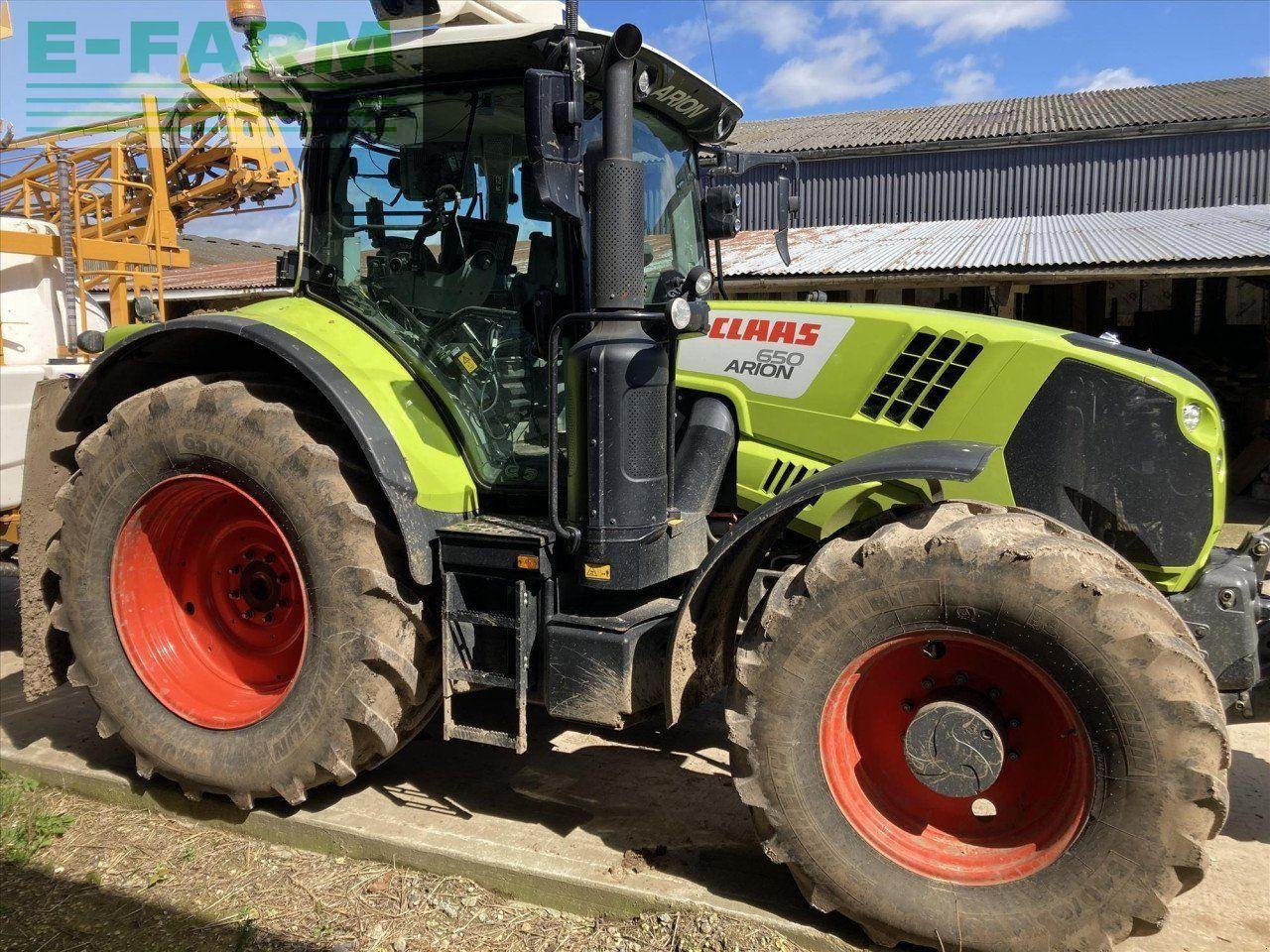 Traktor typu CLAAS ARION 650, Gebrauchtmaschine v WILBERFOSS, YORK (Obrázek 11)