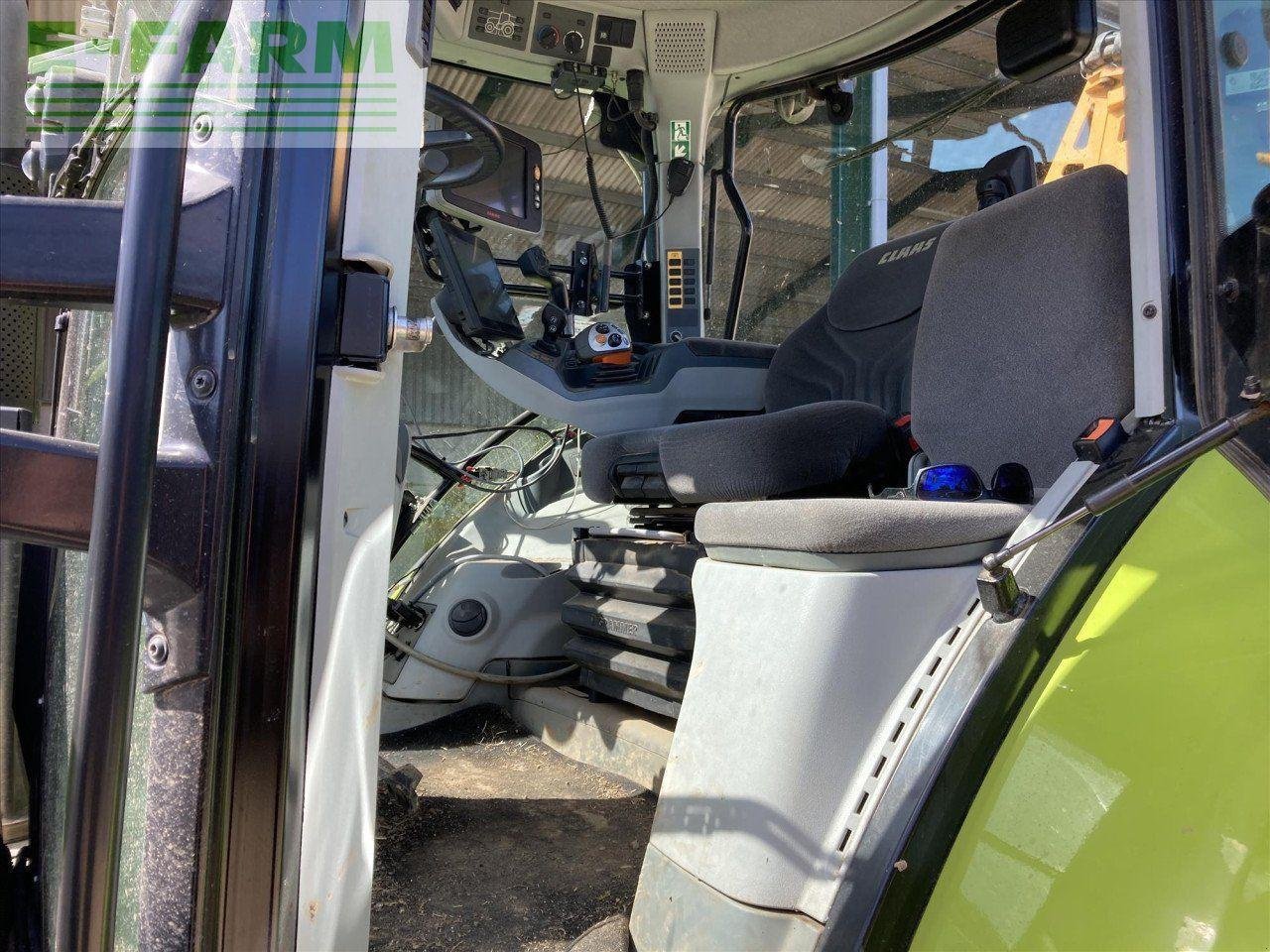 Traktor typu CLAAS ARION 650, Gebrauchtmaschine v WILBERFOSS, YORK (Obrázek 12)