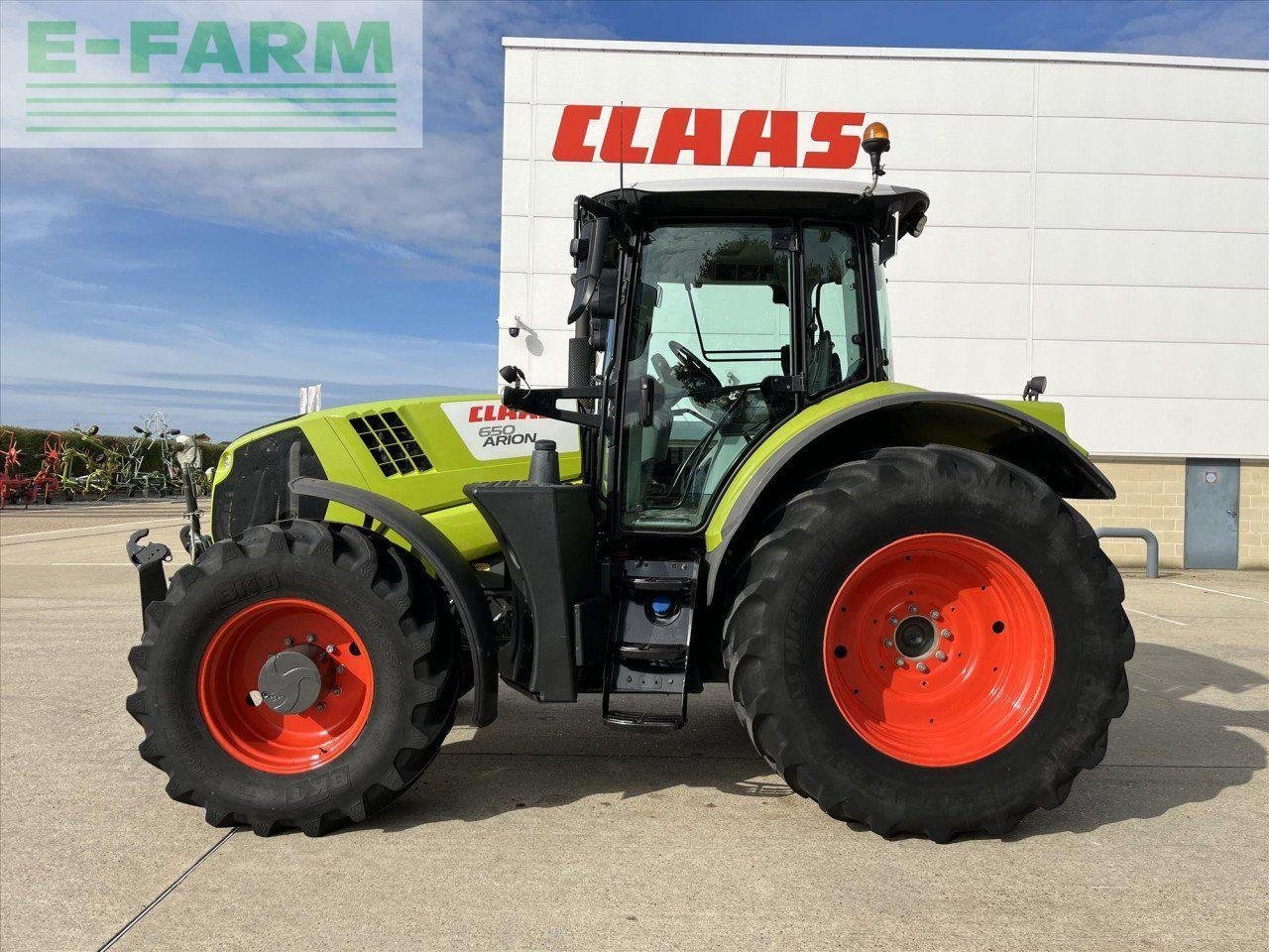 Traktor tip CLAAS ARION 650, Gebrauchtmaschine in SUFFOLK (Poză 10)