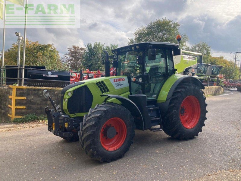 Traktor типа CLAAS ARION 650, Gebrauchtmaschine в PETWORTH