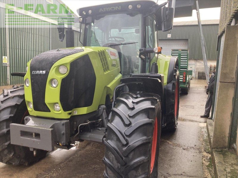 Traktor of the type CLAAS ARION 650, Gebrauchtmaschine in ULCEBY, ALFORD (Picture 1)