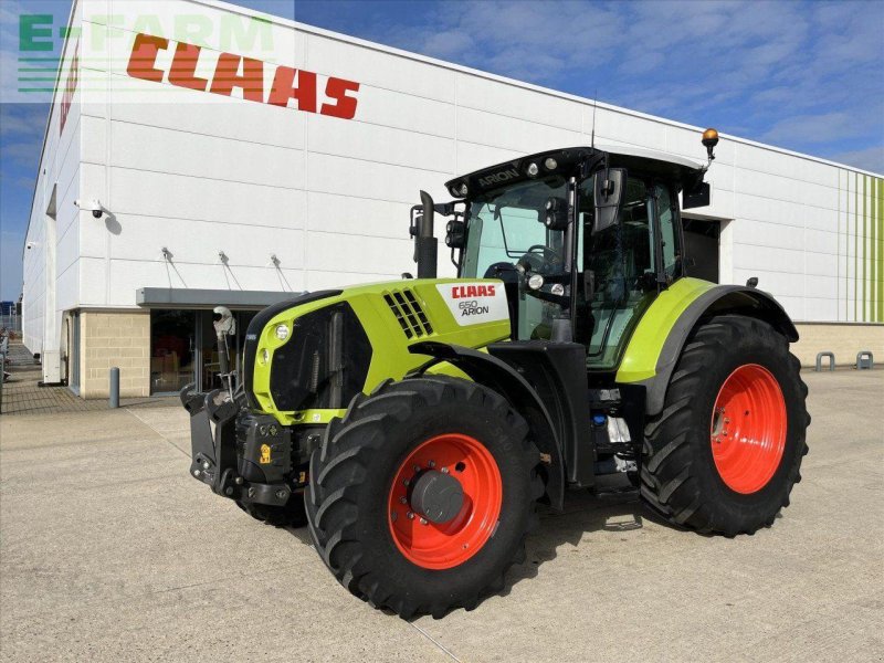 Traktor типа CLAAS ARION 650, Gebrauchtmaschine в SUFFOLK (Фотография 1)