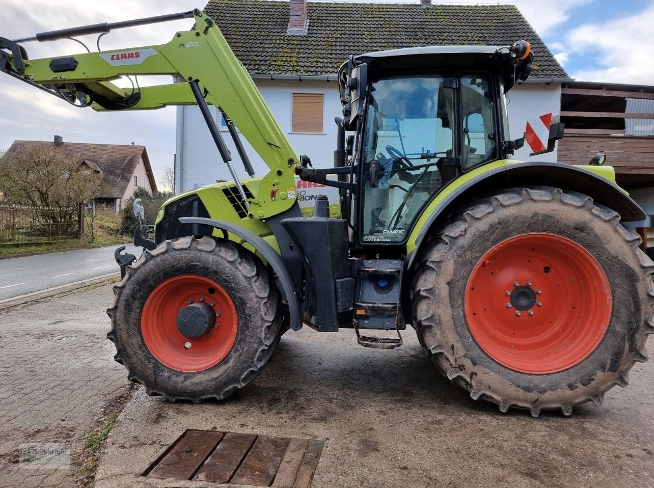 Traktor del tipo CLAAS Arion 650, Gebrauchtmaschine en auf Anfrage (Imagen 4)