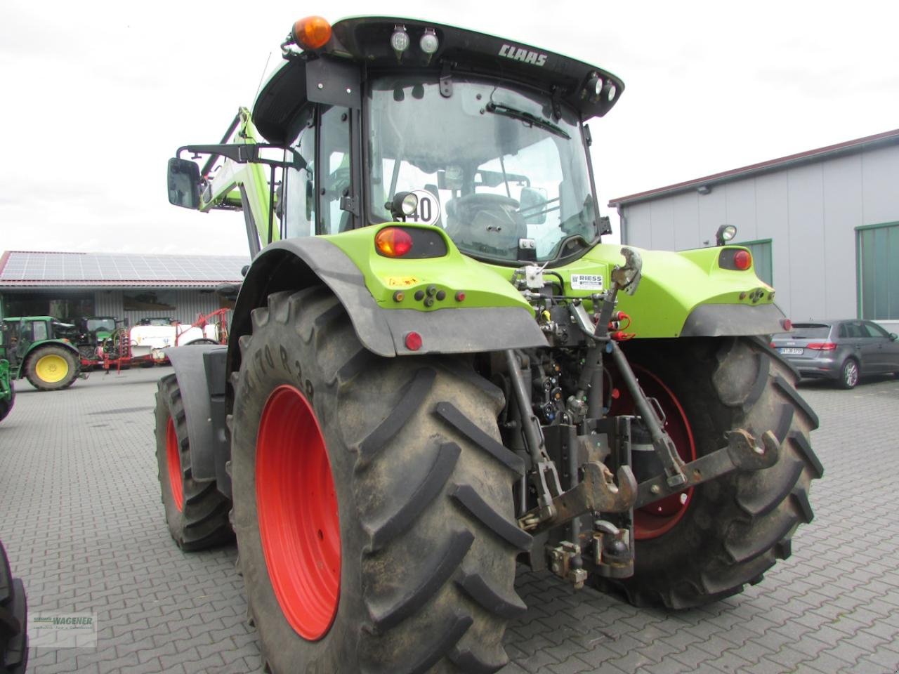 Traktor от тип CLAAS Arion 650, Gebrauchtmaschine в Bad Wildungen - Wega (Снимка 2)