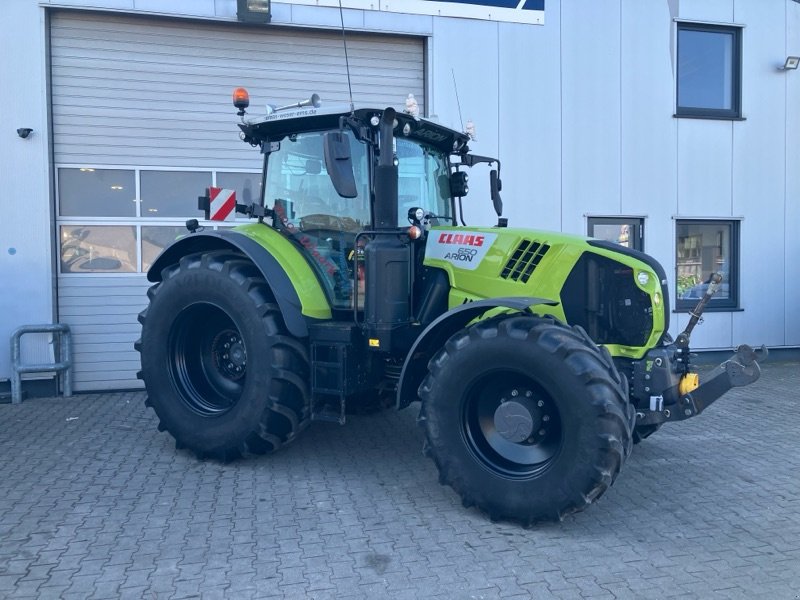 Traktor des Typs CLAAS Arion 650, Gebrauchtmaschine in Friesoythe-Thüle (Bild 1)