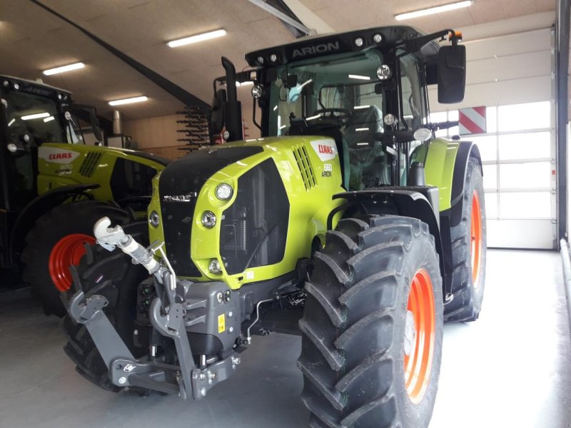 Traktor van het type CLAAS ARION 660 CEBIS, Gebrauchtmaschine in Tim (Foto 1)