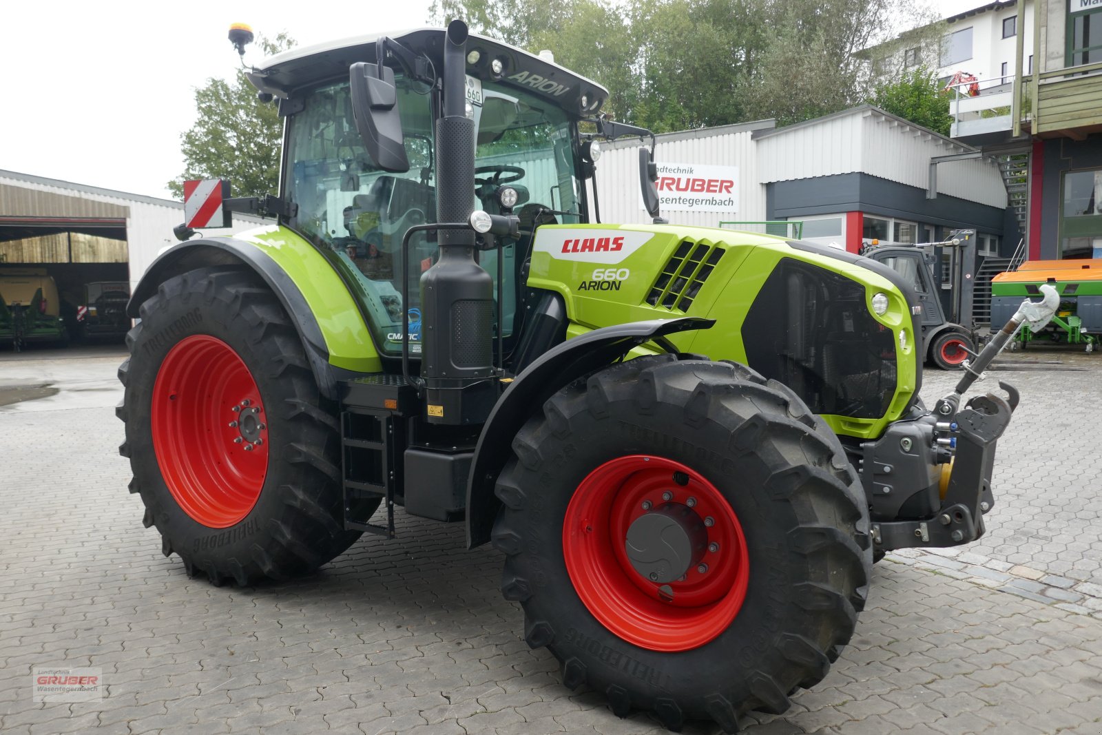 Traktor Türe ait CLAAS Arion 660 CM, Gebrauchtmaschine içinde Dorfen (resim 3)