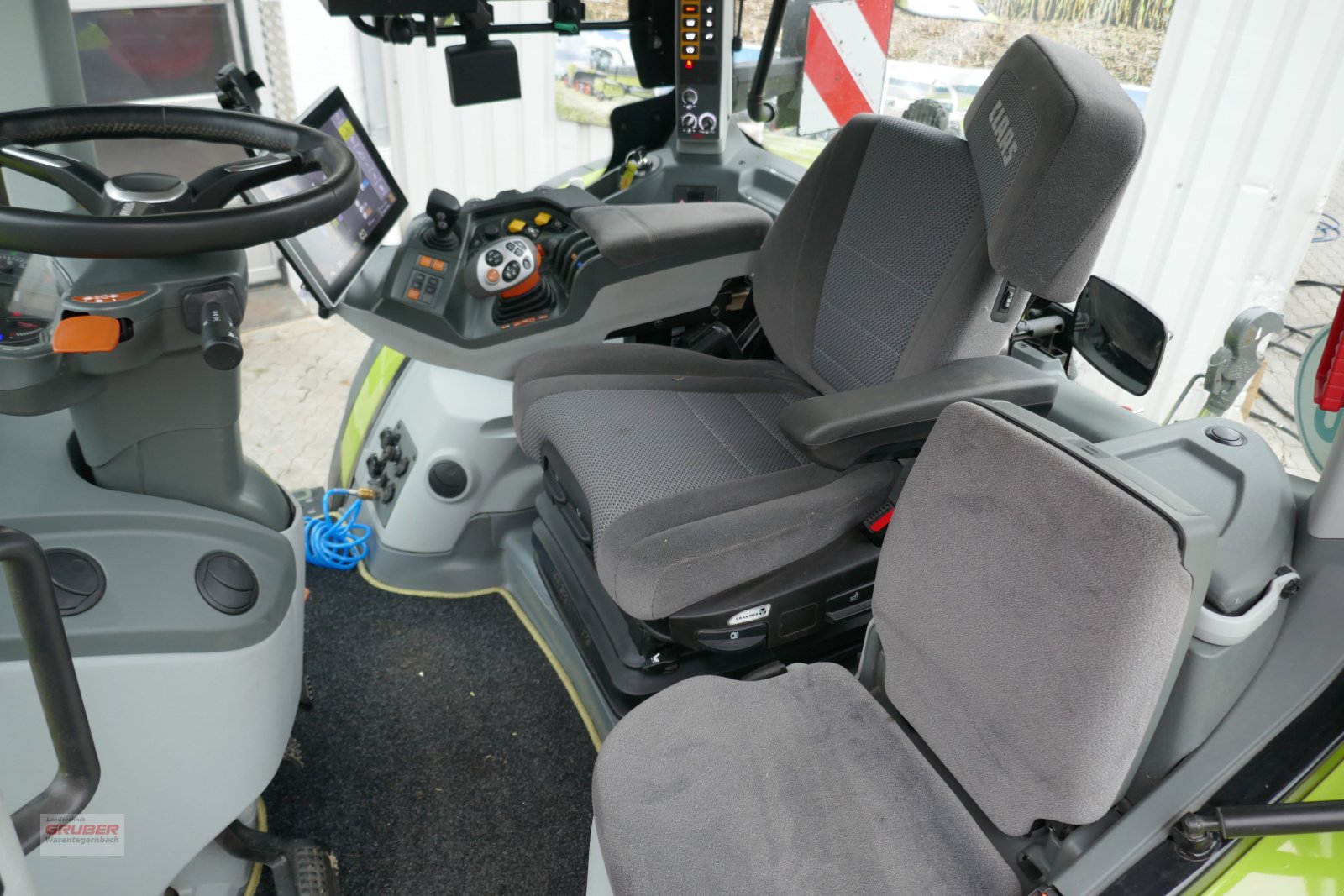 Traktor tipa CLAAS Arion 660 CM, Gebrauchtmaschine u Dorfen (Slika 9)