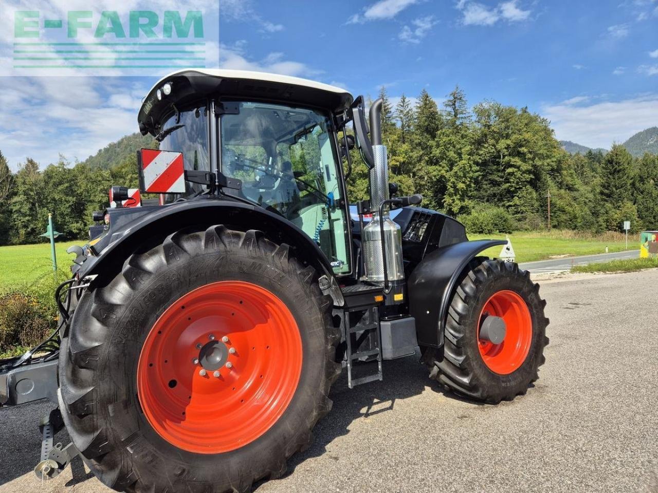 Traktor van het type CLAAS arion 660 cmatic cebis CMATIC CEBIS, Gebrauchtmaschine in ELIXHAUSEN (Foto 9)