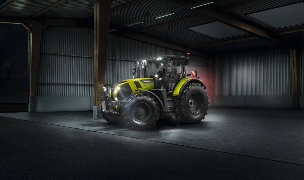 Traktor van het type CLAAS ARION 660 CMATIC CEBIS, Gebrauchtmaschine in Kolding (Foto 5)