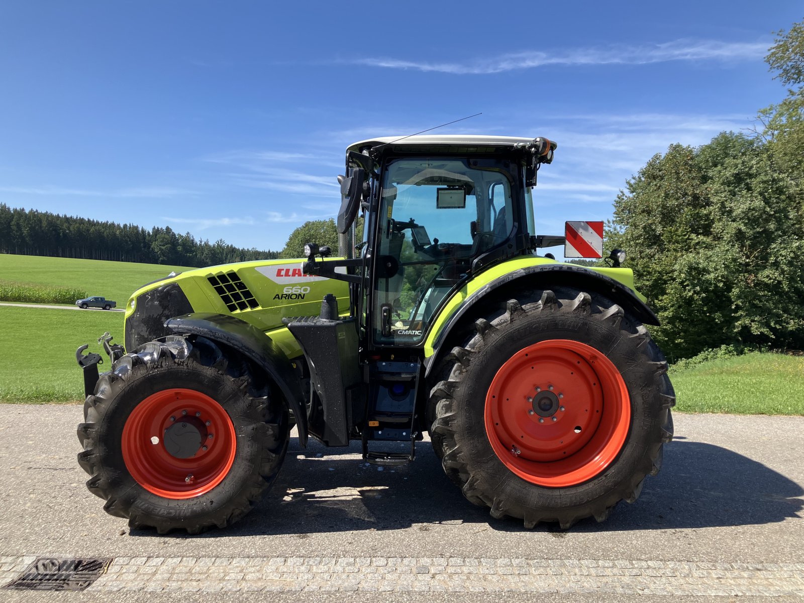 Traktor van het type CLAAS ARION 660 CMATIC CEBIS, Neumaschine in Zell an der Pram (Foto 2)