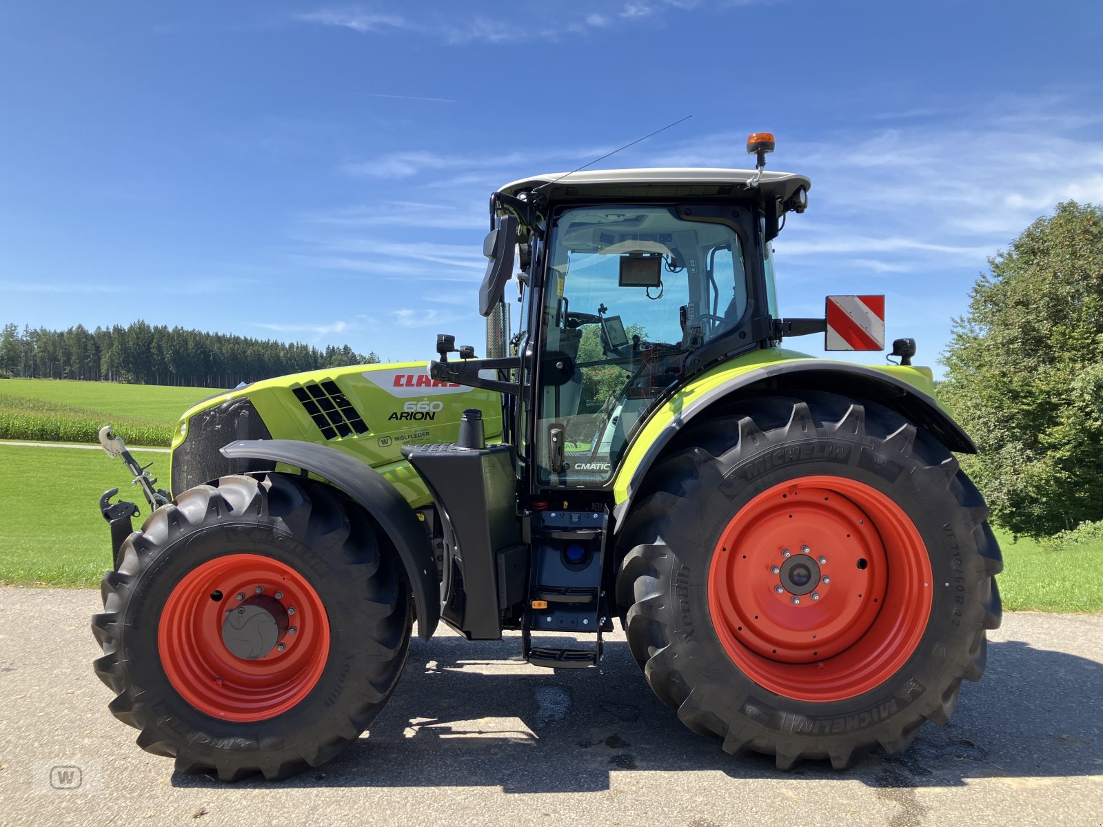 Traktor des Typs CLAAS ARION 660 CMATIC CEBIS, Neumaschine in Zell an der Pram (Bild 2)