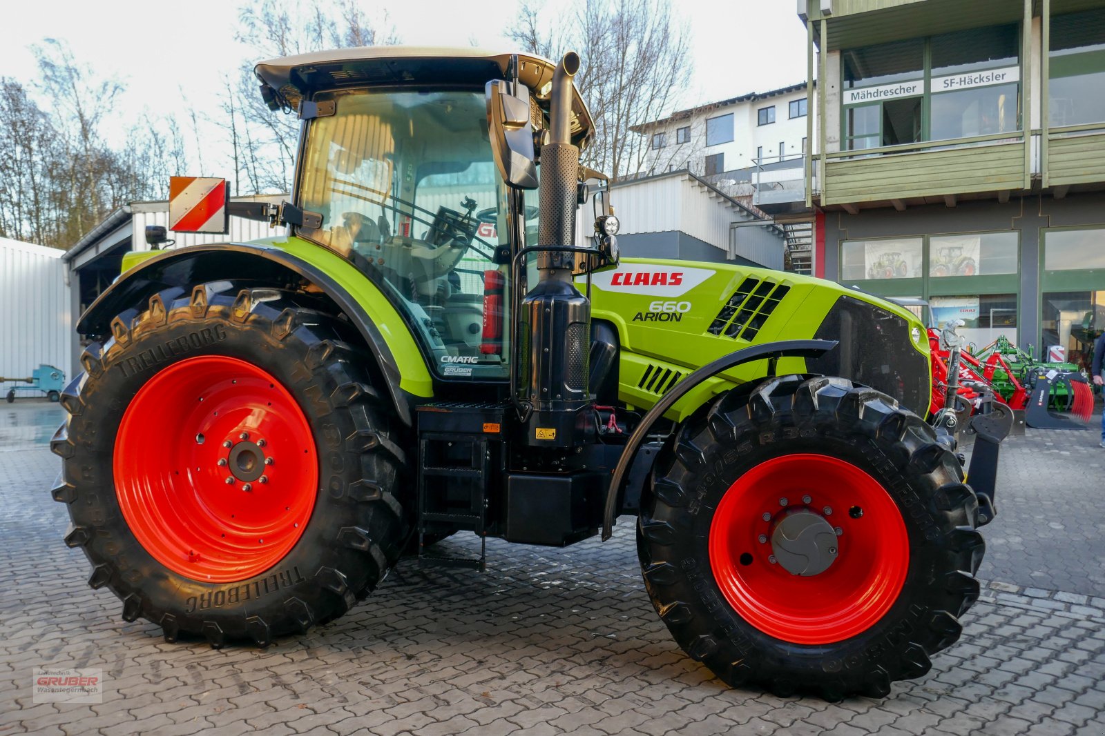 Traktor του τύπου CLAAS ARION 660 CMATIC CEBIS, Gebrauchtmaschine σε Dorfen (Φωτογραφία 4)