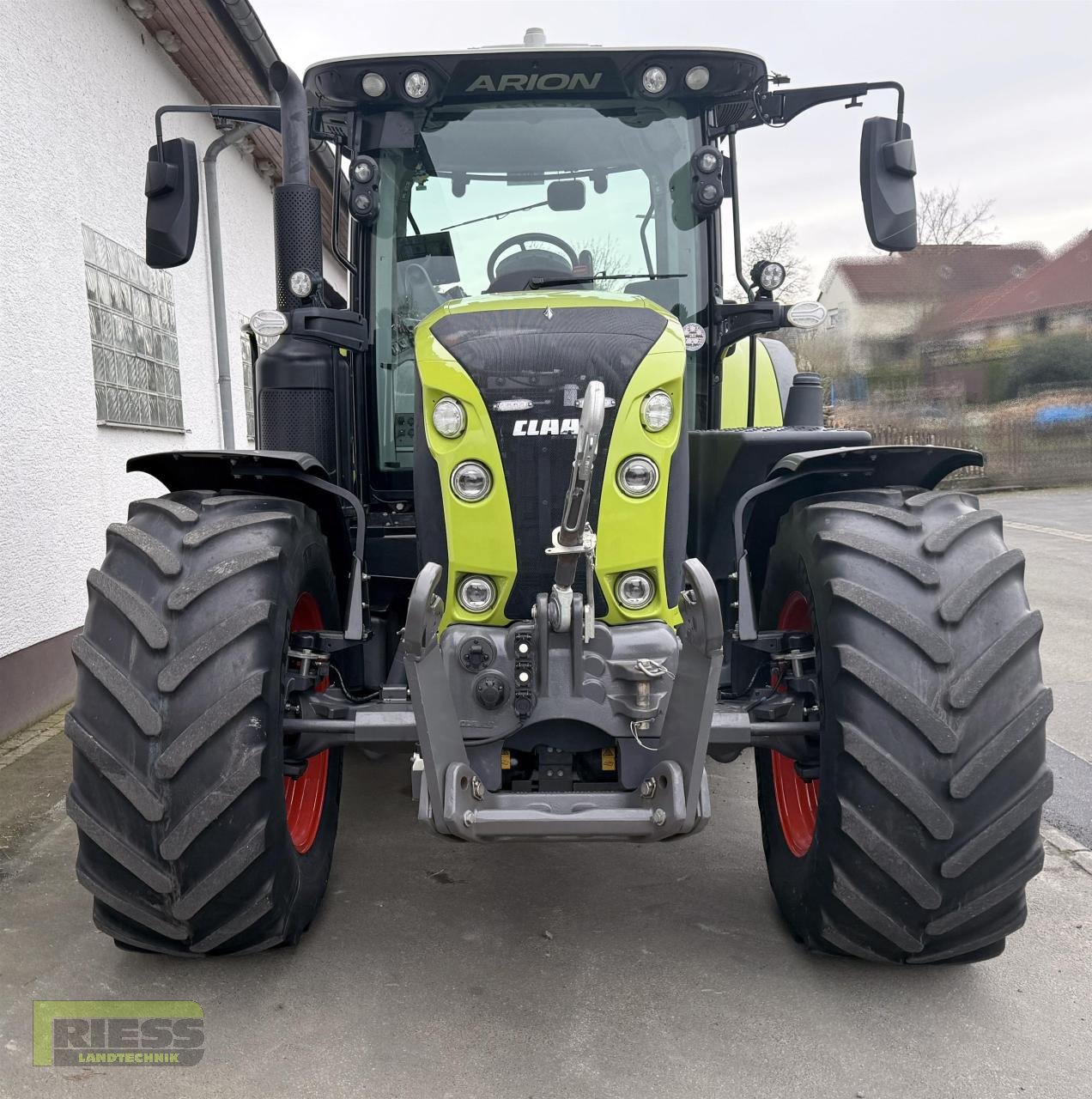 Traktor типа CLAAS ARION 660 CMATIC CEBIS, Gebrauchtmaschine в Homberg (Ohm) - Maulbach (Фотография 17)