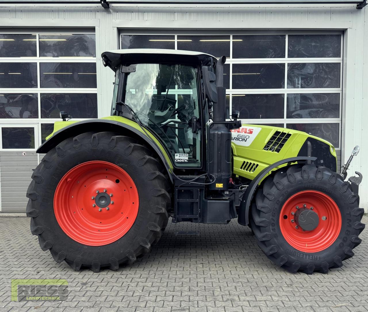 Traktor типа CLAAS ARION 660 CMATIC CEBIS, Gebrauchtmaschine в Homberg (Ohm) - Maulbach (Фотография 15)