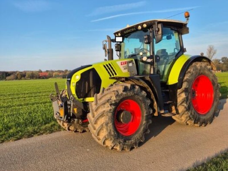 Traktor of the type CLAAS ARION 660 CMATIC CEBIS, Gebrauchtmaschine in Alpen (Picture 1)