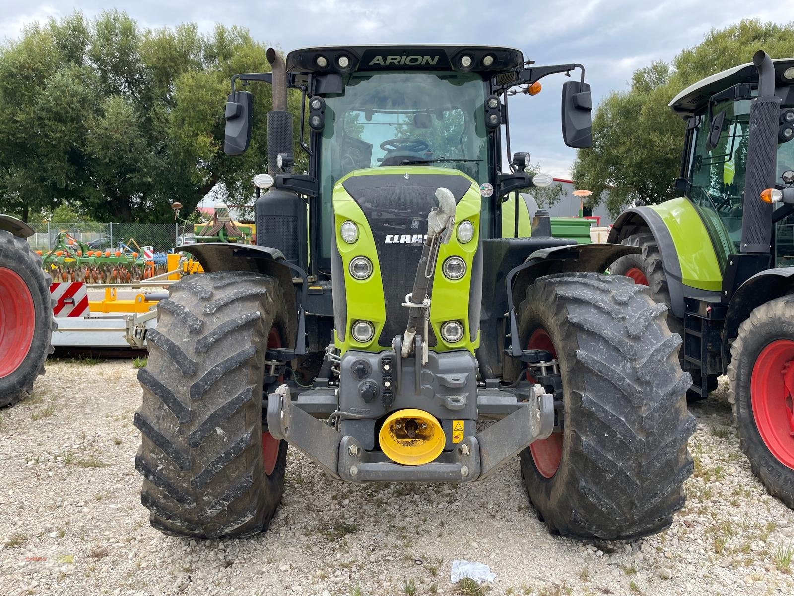 Traktor del tipo CLAAS ARION 660 CMATIC CEBIS, Gebrauchtmaschine In Langenau (Immagine 3)