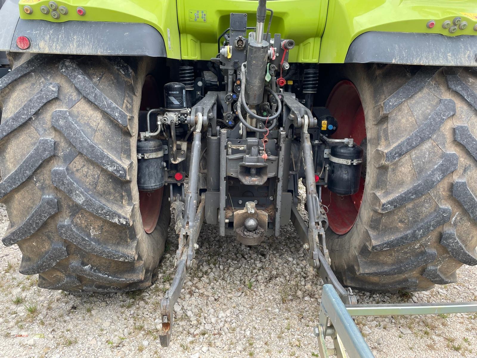 Traktor typu CLAAS ARION 660 CMATIC CEBIS, Gebrauchtmaschine v Langenau (Obrázok 9)