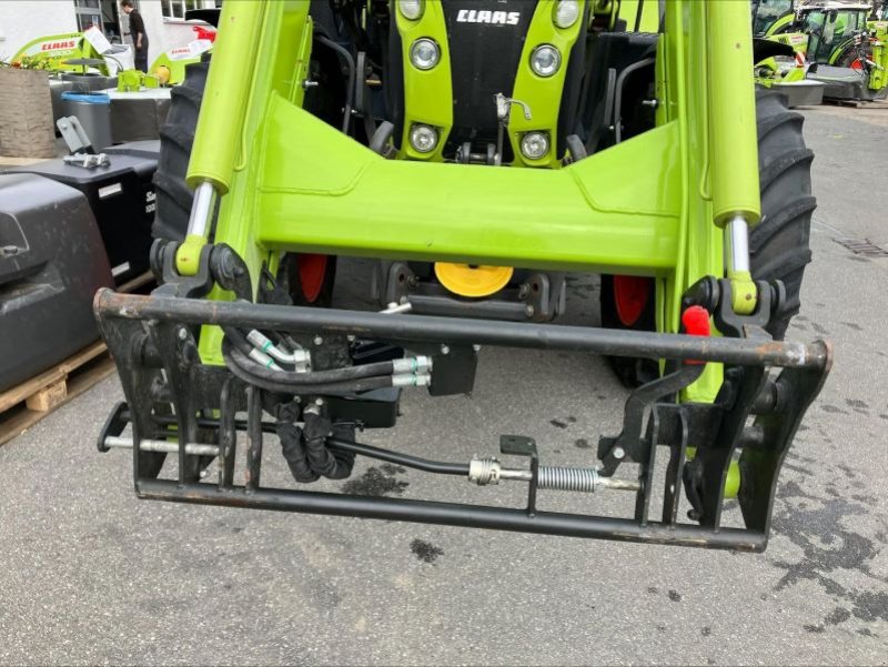 Traktor a típus CLAAS ARION 660 CMATIC CIS, FL 140, Gebrauchtmaschine ekkor: Cham (Kép 12)