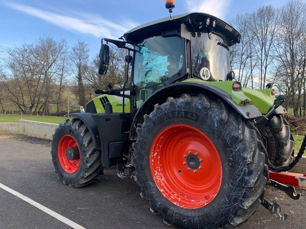 Traktor del tipo CLAAS ARION 660 CMATIC, Gebrauchtmaschine In Aubiet (Immagine 4)