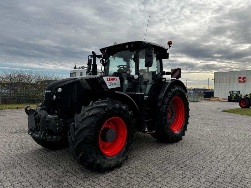 Traktor of the type CLAAS ARION 660 CMATIC, Gebrauchtmaschine in Hockenheim (Picture 1)