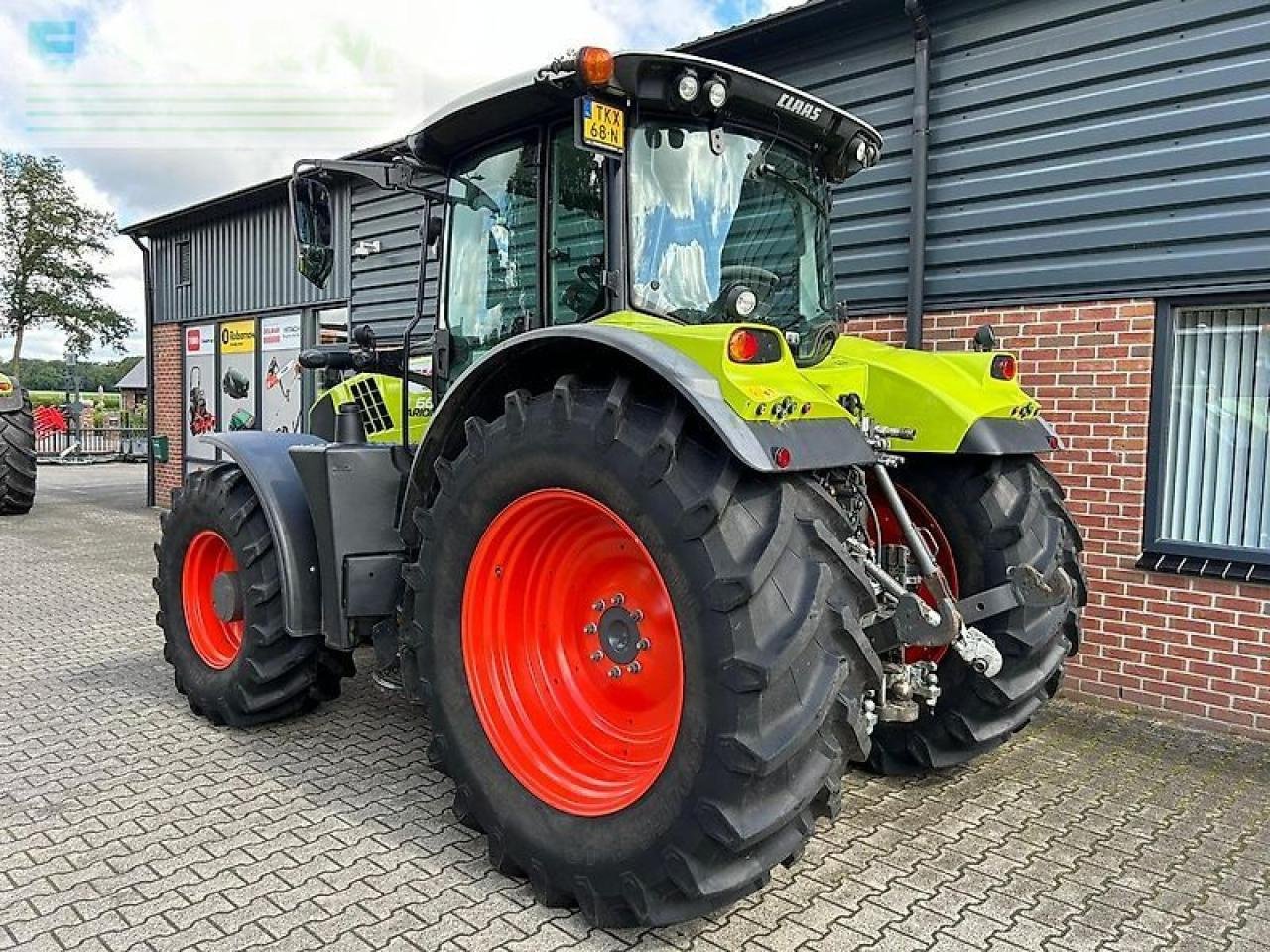 Traktor van het type CLAAS arion 660 cmatic, Gebrauchtmaschine in ag BROEKLAND (Foto 3)