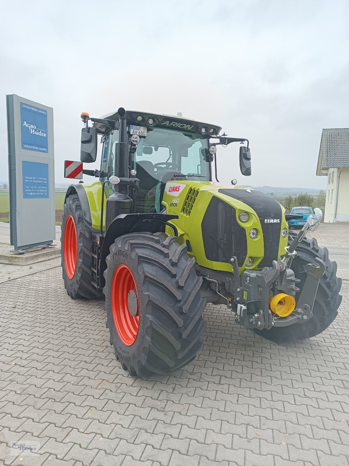 Traktor типа CLAAS Arion 660 CMATIC, Gebrauchtmaschine в Moosthenning (Фотография 1)