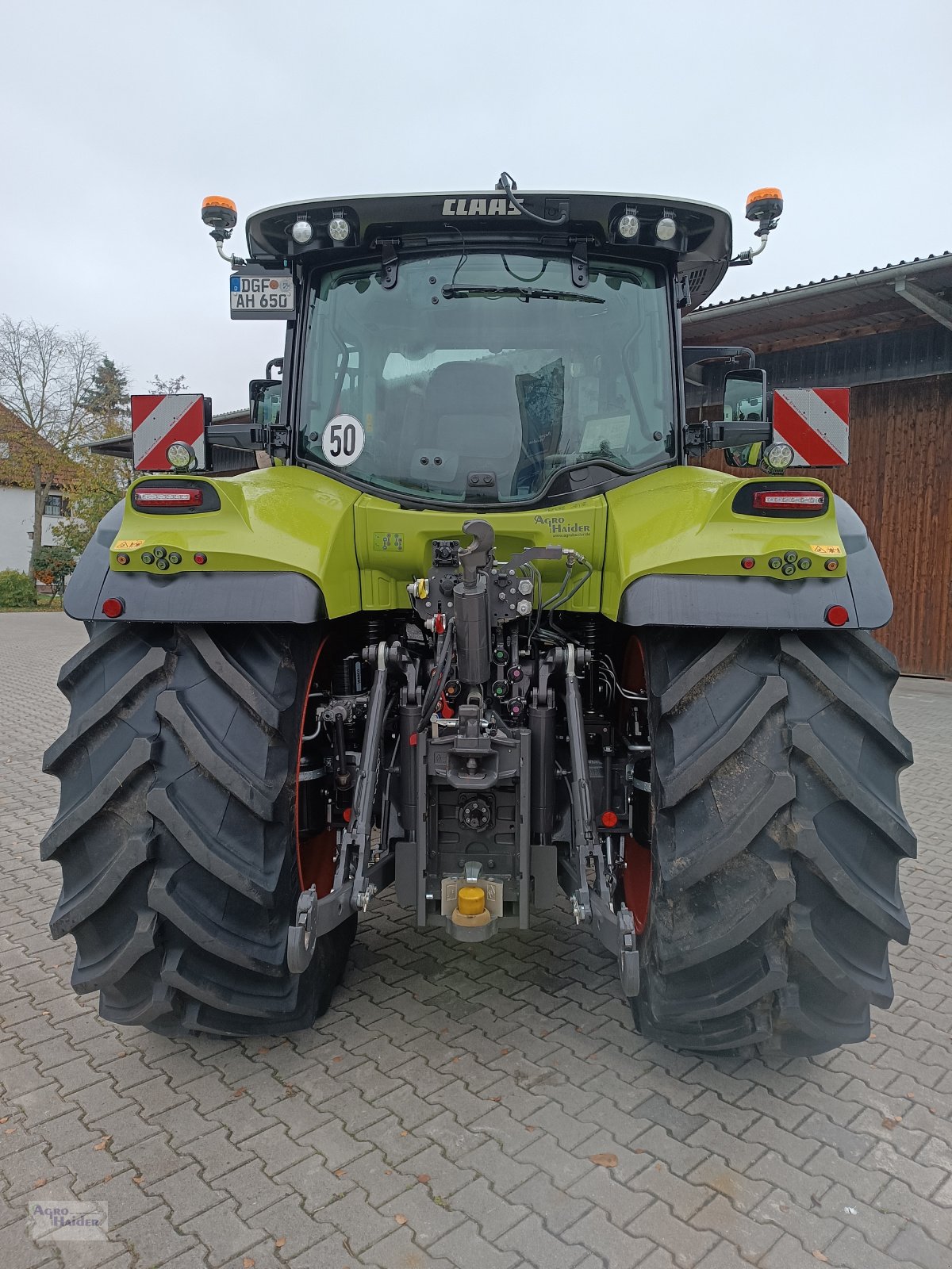 Traktor van het type CLAAS Arion 660 CMATIC, Gebrauchtmaschine in Moosthenning (Foto 7)