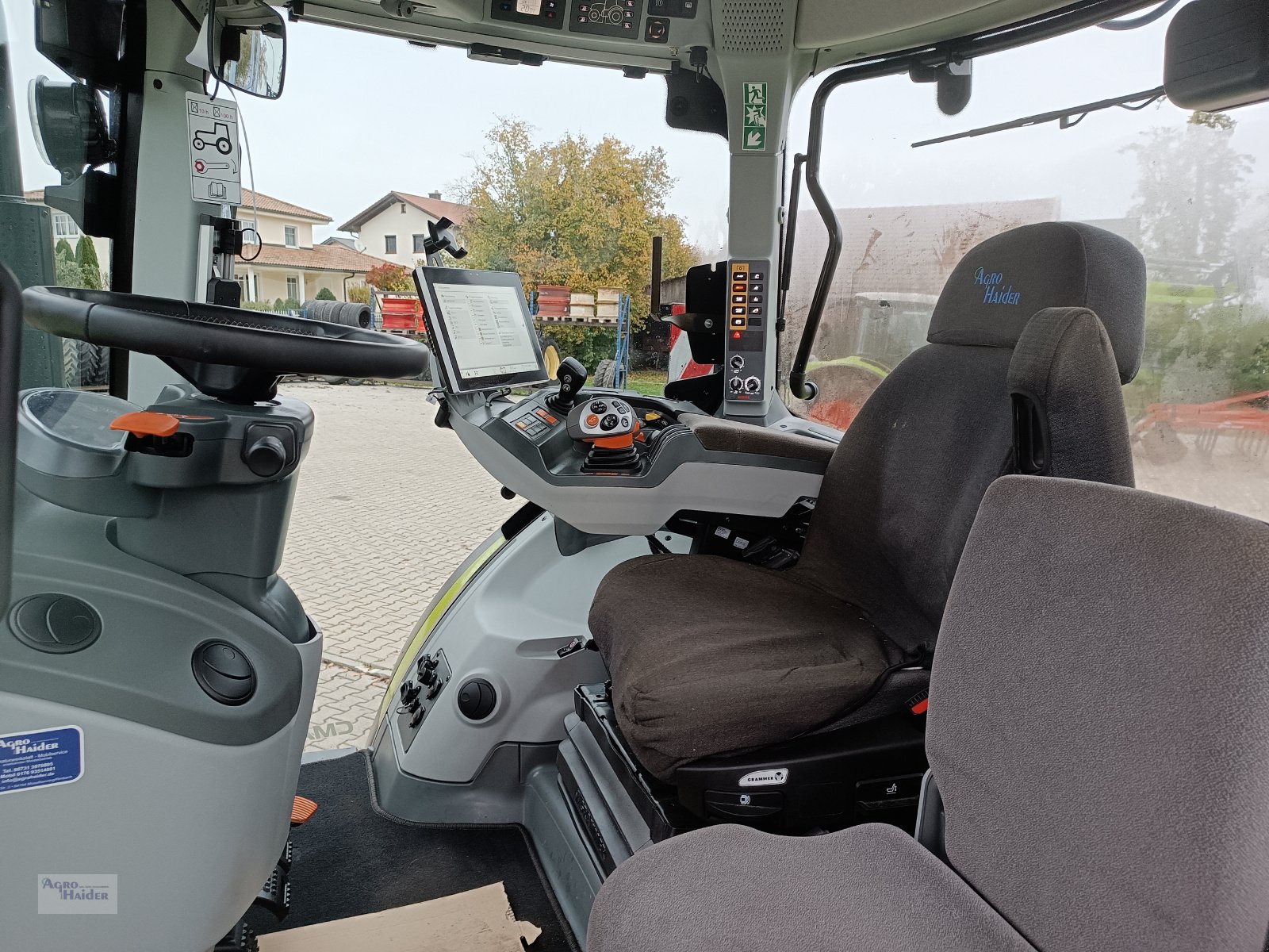 Traktor a típus CLAAS Arion 660 CMATIC, Gebrauchtmaschine ekkor: Moosthenning (Kép 12)